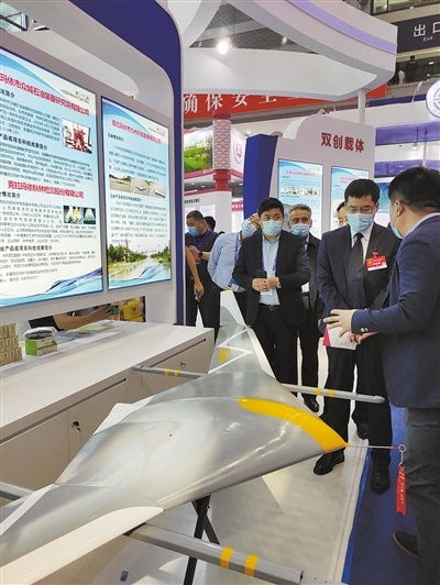 高交會(huì)觀察 AI賦能生產(chǎn)與健康管理，技術(shù)創(chuàng)新引領(lǐng)未來